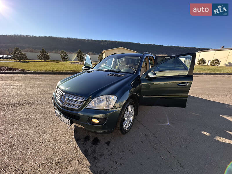 Позашляховик / Кросовер Mercedes-Benz M-Class 2008 в Могилів-Подільському