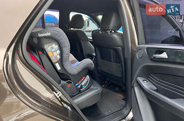 Внедорожник / Кроссовер Mercedes-Benz M-Class 2013 в 