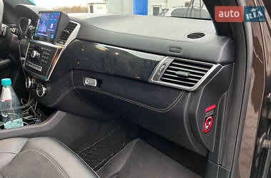 Внедорожник / Кроссовер Mercedes-Benz M-Class 2013 в 