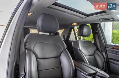 Внедорожник / Кроссовер Mercedes-Benz M-Class 2014 в 