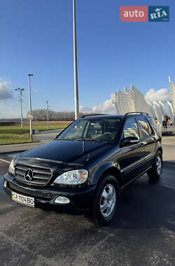 Позашляховик / Кросовер Mercedes-Benz M-Class 2002 в Шполі