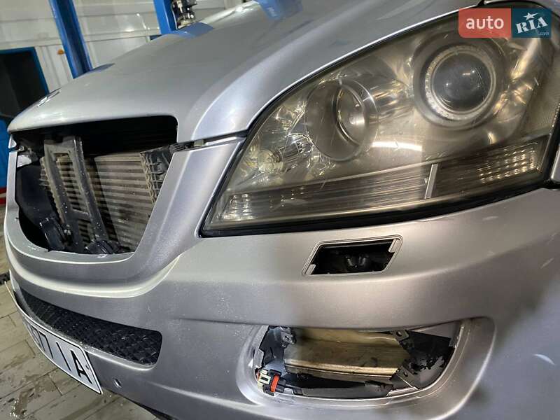 Внедорожник / Кроссовер Mercedes-Benz M-Class 2005 в Ивано-Франковске