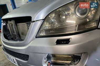 Внедорожник / Кроссовер Mercedes-Benz M-Class 2005 в 