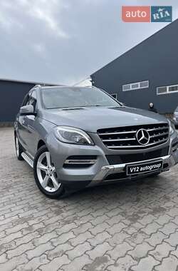 Внедорожник / Кроссовер Mercedes-Benz M-Class 2013 в 