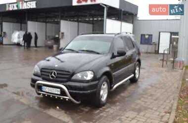 Позашляховик / Кросовер Mercedes-Benz M-Class 2001 в Запоріжжі