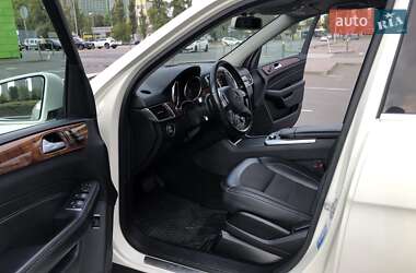 Внедорожник / Кроссовер Mercedes-Benz M-Class 2012 в Киеве