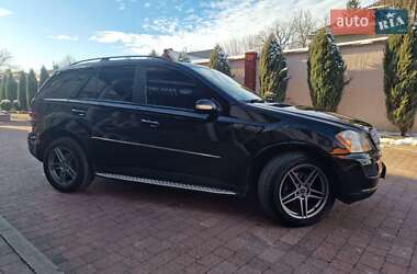 Позашляховик / Кросовер Mercedes-Benz M-Class 2006 в Стрию