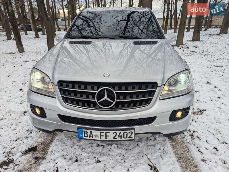 Внедорожник / Кроссовер Mercedes-Benz M-Class 2007 в Коломые