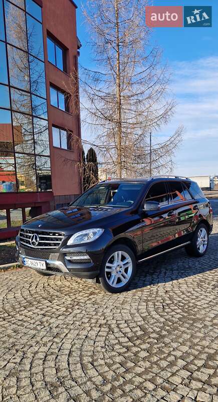 Позашляховик / Кросовер Mercedes-Benz M-Class 2013 в Мукачевому