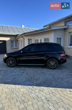 Внедорожник / Кроссовер Mercedes-Benz M-Class 2006 в Кутах