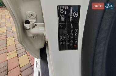 Внедорожник / Кроссовер Mercedes-Benz M-Class 2013 в 