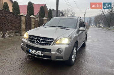 Позашляховик / Кросовер Mercedes-Benz M-Class 2008 в Сваляві