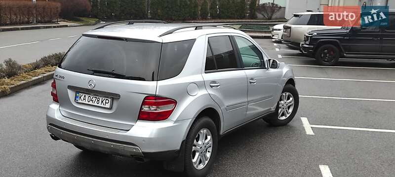 Внедорожник / Кроссовер Mercedes-Benz M-Class 2006 в Киеве