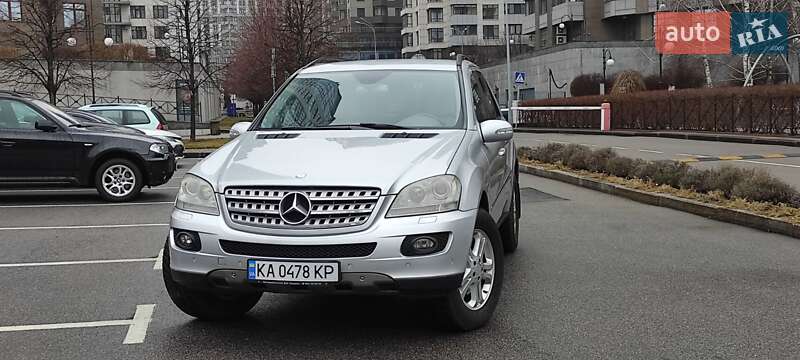 Внедорожник / Кроссовер Mercedes-Benz M-Class 2006 в Киеве