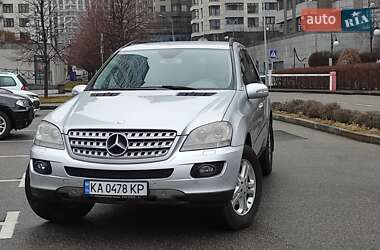 Внедорожник / Кроссовер Mercedes-Benz M-Class 2006 в 