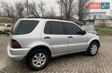 Внедорожник / Кроссовер Mercedes-Benz M-Class 1998 в Днепре