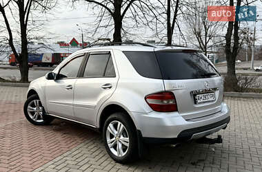 Позашляховик / Кросовер Mercedes-Benz M-Class 2006 в Харкові