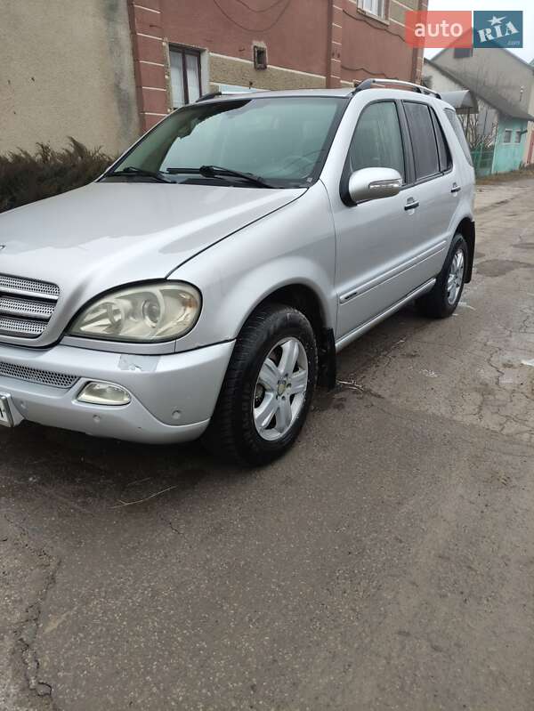 Внедорожник / Кроссовер Mercedes-Benz M-Class 2005 в Хотине