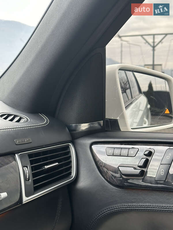 Внедорожник / Кроссовер Mercedes-Benz M-Class 2011 в Хусте
