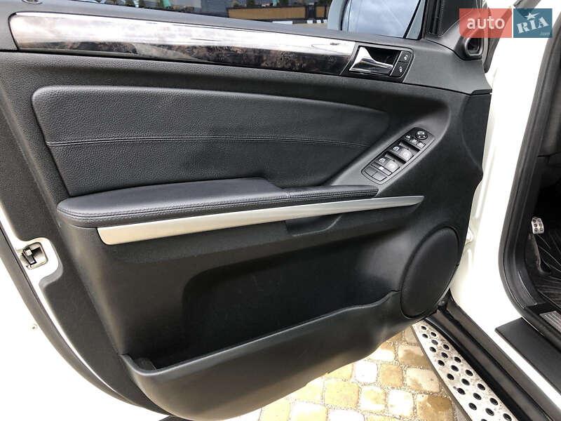 Позашляховик / Кросовер Mercedes-Benz M-Class 2008 в Тернополі