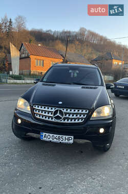 Позашляховик / Кросовер Mercedes-Benz M-Class 2008 в Хусті