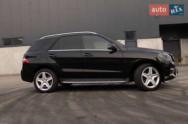 Внедорожник / Кроссовер Mercedes-Benz M-Class 2014 в 