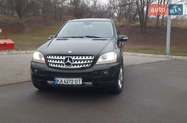 Позашляховик / Кросовер Mercedes-Benz M-Class 2005 в Харкові