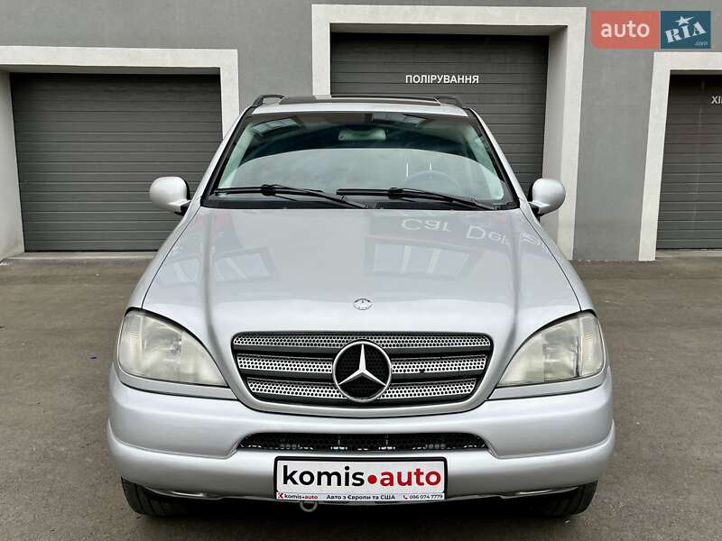Внедорожник / Кроссовер Mercedes-Benz M-Class 2001 в Виннице