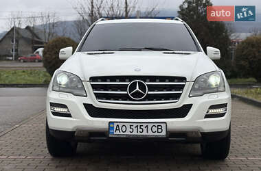 Внедорожник / Кроссовер Mercedes-Benz M-Class 2011 в Виноградове