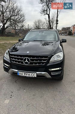 Внедорожник / Кроссовер Mercedes-Benz M-Class 2013 в Киеве