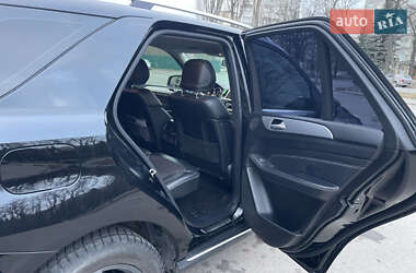 Внедорожник / Кроссовер Mercedes-Benz M-Class 2012 в 