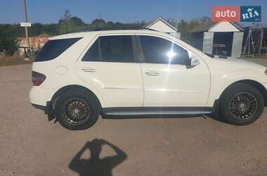Внедорожник / Кроссовер Mercedes-Benz M-Class 2008 в 