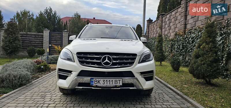 Внедорожник / Кроссовер Mercedes-Benz M-Class 2013 в Ровно