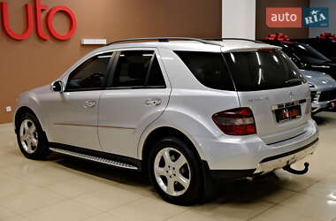 Внедорожник / Кроссовер Mercedes-Benz M-Class 2009 в Одессе