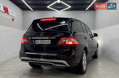 Позашляховик / Кросовер Mercedes-Benz M-Class 2011 в 