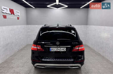 Позашляховик / Кросовер Mercedes-Benz M-Class 2011 в 