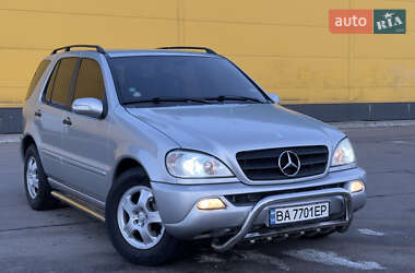 Внедорожник / Кроссовер Mercedes-Benz M-Class 2002 в Кропивницком