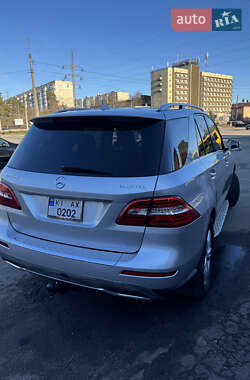 Внедорожник / Кроссовер Mercedes-Benz M-Class 2013 в 