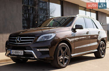 Позашляховик / Кросовер Mercedes-Benz M-Class 2011 в Ужгороді