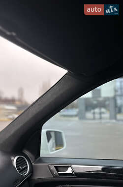 Внедорожник / Кроссовер Mercedes-Benz M-Class 2011 в 