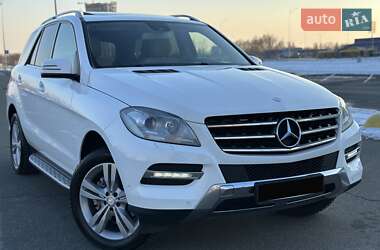 mercedes-benz m-class 2015 в Київ від професійного продавця [object Object]