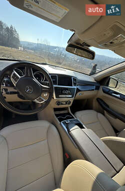 Внедорожник / Кроссовер Mercedes-Benz M-Class 2013 в 