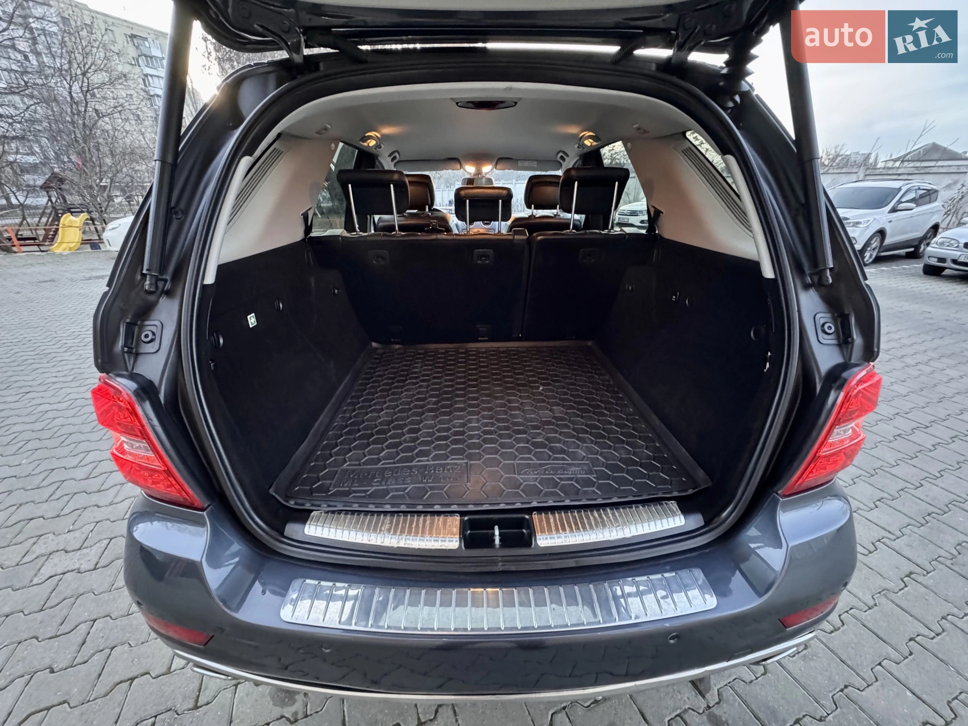 2011 Mercedes-Benz M-klasse - мініатюра 68