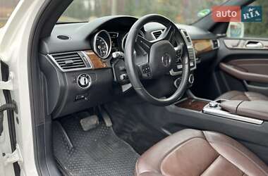 Внедорожник / Кроссовер Mercedes-Benz M-Class 2014 в 