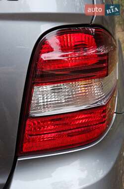Внедорожник / Кроссовер Mercedes-Benz M-Class 2010 в 