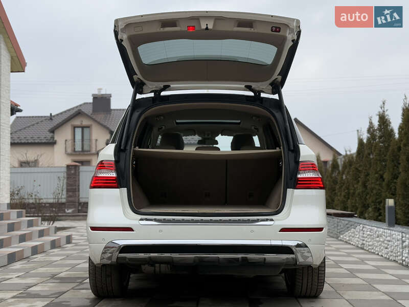 Внедорожник / Кроссовер Mercedes-Benz M-Class 2012 в Летичеве