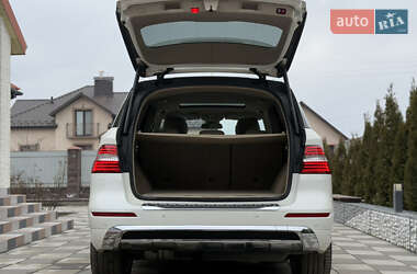 Внедорожник / Кроссовер Mercedes-Benz M-Class 2012 в 