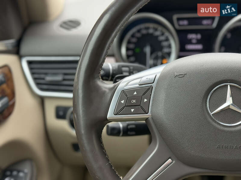 Внедорожник / Кроссовер Mercedes-Benz M-Class 2012 в Летичеве