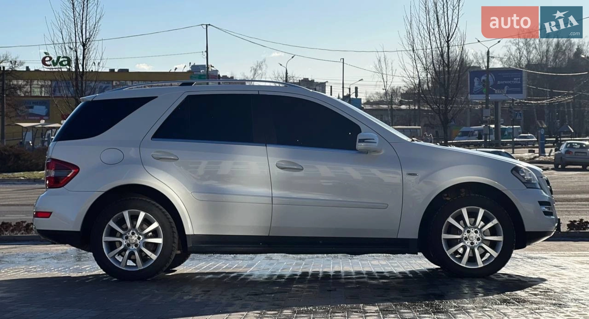 Mercedes-Benz M-Class 2010 VIN WDC1641861A643740 фото оголошення 5 з 23