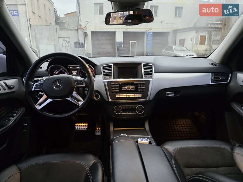 Позашляховик / Кросовер Mercedes-Benz M-Class 2013 в Харкові